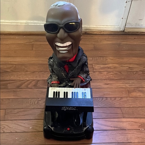 Ray Charles Black and White Electronic Keyboard Toy